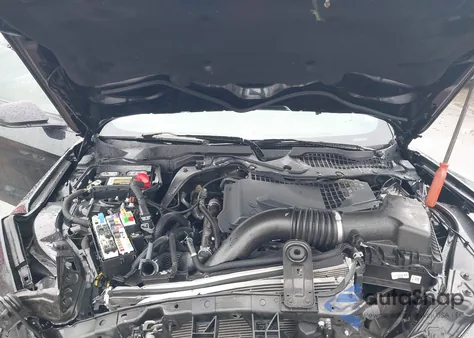 2021 Ford Mustang Ecoboost Premium Fastback z USA, uszkodzony, nr VIN 1FA6P8TH3M5153623